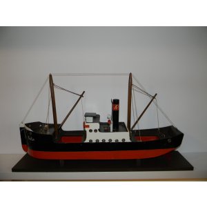 Dampfer der Firma Greiner, gebaut 1926-1935
Länge 80cm (das größte gebaute Boot der Firma)